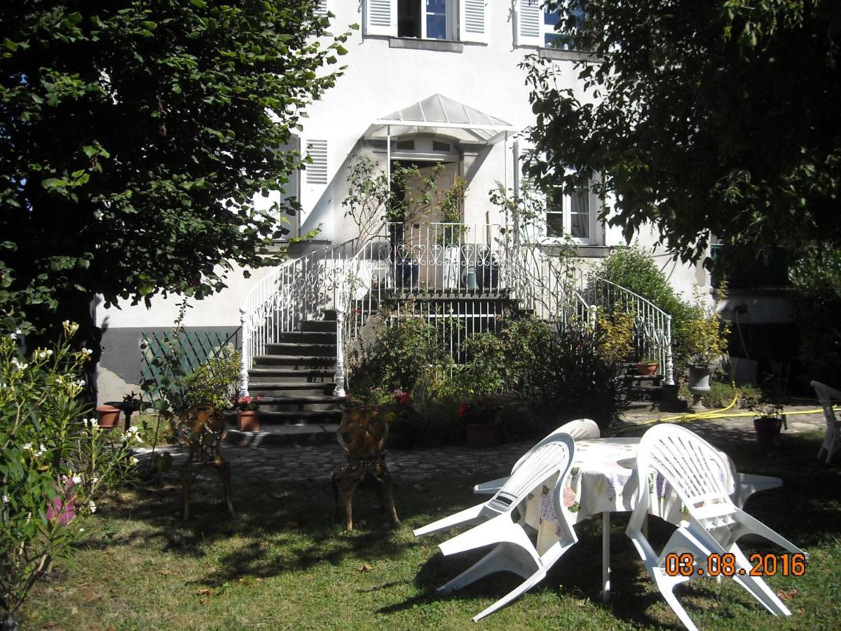 Maison De Retraite Vertaizon 외부 사진