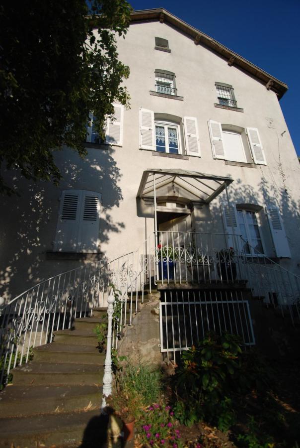 Maison De Retraite Vertaizon 외부 사진